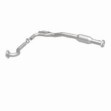 Load image into Gallery viewer, MagnaFlow Direct Fit Catalytic Converter 02-03 Jeep Liberty 3.7 OEM
