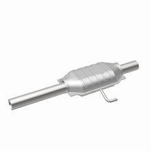 Load image into Gallery viewer, MagnaFlow Direct Fit Catalytic Converter Jeep 81 86