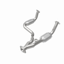 Load image into Gallery viewer, MagnaFlow Direct Fit Catalytic Converter 03-06 Chevy SSR 5.3/6.0 OEM