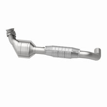 Load image into Gallery viewer, MagnaFlow Direct Fit Catalytic Converter 04-06 F-150 Pickup 5.4L 2WD D/S
