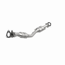 Load image into Gallery viewer, MagnaFlow Direct Fit Catalytic Converter 07-10 Saturn VUE 2.4L