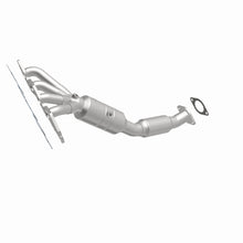 Load image into Gallery viewer, MagnaFlow Direct Fit Catalytic Converter 08-09 Ford Focus 2.0L