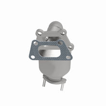 Load image into Gallery viewer, MagnaFlow Direct Fit Catalytic Converter 10-11 Equinox 3.0L Underbody