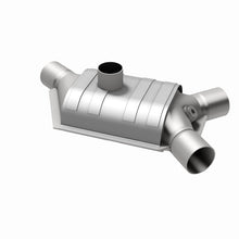 Load image into Gallery viewer, MagnaFlow Universal Catalytic Converter 2 Subaru