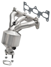 Load image into Gallery viewer, MagnaFlow Direct Fit Catalytic Converter 06 Kia Optima 2.7L