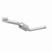 Load image into Gallery viewer, MagnaFlow Direct Fit Catalytic Converter 2011 Grand Cherokee 3.6L PS