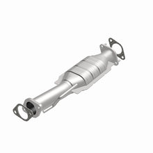 Load image into Gallery viewer, MagnaFlow Direct Fit Catalytic Converter 09-11 GMC Acadia 3.6L