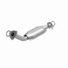 Load image into Gallery viewer, MagnaFlow Direct Fit Catalytic Converter 00-02 Toyota Tundra 4.7L