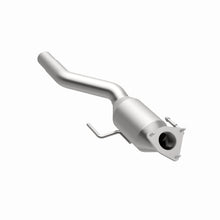 Load image into Gallery viewer, MagnaFlow Direct Fit Catalytic Converter 04-07 VW Touareg 4.2L Driver Side