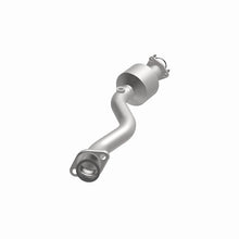 Load image into Gallery viewer, MagnaFlow Direct Fit Catalytic Converter 09-10 Honda Fit 1.5L Rear