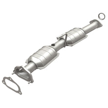 Load image into Gallery viewer, MagnaFlow Direct Fit Catalytic Converter 03 Ranger/B-Ser V6 Rear