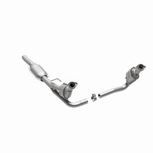 Load image into Gallery viewer, MagnaFlow Direct Fit Catalytic Converter 00-03 Dodge Dakota 3.9L