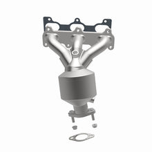 Load image into Gallery viewer, MagnaFlow Direct Fit Catalytic Converter 06 Kia Optima 2.7L