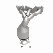 Load image into Gallery viewer, MagnaFlow Direct Fit Catalytic Converter 06-07 Hyundai Sonata 3.3L