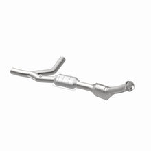 Load image into Gallery viewer, MagnaFlow Direct Fit Catalytic Converter 97-00 Ford Vans 4.2L