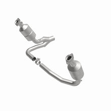 Load image into Gallery viewer, MagnaFlow Direct Fit Catalytic Converter OEM 2004 Dodge Dakota Underbody