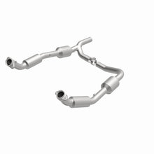 Load image into Gallery viewer, MagnaFlow Direct Fit Catalytic Converter 2008+ Ford E-150 4.6L