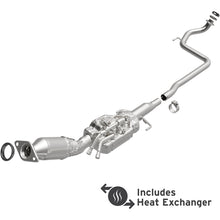 Load image into Gallery viewer, MagnaFlow Direct Fit Catalytic Converter 14-19 Toyota Prius C Base Underbody 1.5L
