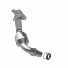 Load image into Gallery viewer, MagnaFlow Direct Fit Catalytic Converter 2011-2015 Juke L4 1.6 OEM Underbody