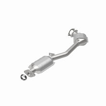 Load image into Gallery viewer, MagnaFlow Direct Fit Catalytic Converter 04 Forester 2.5L Rr CA