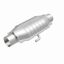 Load image into Gallery viewer, MagnaFlow Universal Catalytic Converter 2.25 W/Air FED