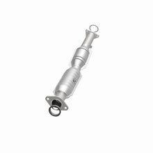 Load image into Gallery viewer, MagnaFlow Direct Fit Catalytic Converter 2004 Acura 3.5RL 3.5L