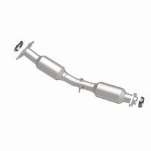 Load image into Gallery viewer, MagnaFlow Direct Fit Catalytic Converter OEM 2013-2017 Nissan Sentra Underbody