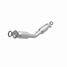 Load image into Gallery viewer, MagnaFlow Direct Fit Catalytic Converter California Grade CARB Compliant 09-12 Nissan Sentra L4 2.0L