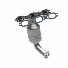 Load image into Gallery viewer, MagnaFlow Direct Fit Catalytic Converter 2007 Chrysler Pacifica 4.0L