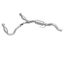 Load image into Gallery viewer, MagnaFlow Direct Fit Catalytic Converter 00-03 Durango 4WD 5.9L