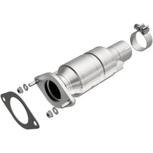 Load image into Gallery viewer, MagnaFlow 2009-2013 Malibu L4 2.5L SS Direct Fit Catalytic Converter