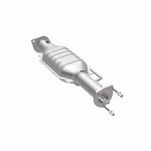 Load image into Gallery viewer, MagnaFlow Direct Fit Catalytic Converter 00-04 Jeep Wrangler 4.0L Rear/2.4L/2.5L