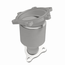 Load image into Gallery viewer, MagnaFlow Direct Fit Catalytic Converter 95-97 Altima 2.4L front 49S