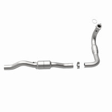 Load image into Gallery viewer, MagnaFlow Direct Fit Catalytic Converter 01-02 2500HD Driver Side 8.1L