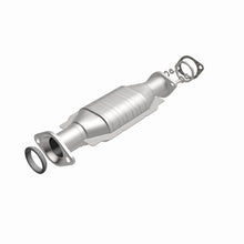 Load image into Gallery viewer, MagnaFlow Direct Fit Catalytic Converter 2003-2006 MONTERO 3.8 L Underbody