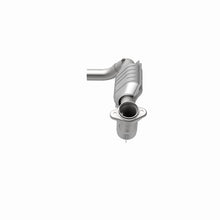 Load image into Gallery viewer, MagnaFlow Direct Fit Catalytic Converter 01 Ford Trucks 5.4L