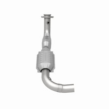 Load image into Gallery viewer, MagnaFlow Direct Fit Catalytic Converter 97-98 Ford Exped 4.6L D/S