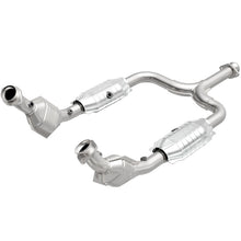 Load image into Gallery viewer, MagnaFlow Direct Fit Catalytic Converter 2003 Ford Mustang 3.8L