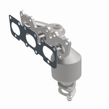 Load image into Gallery viewer, MagnaFlow Direct Fit Catalytic Converter 2008 Hyundai Sonata 3.3L