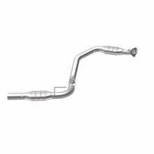 Load image into Gallery viewer, MagnaFlow Direct Fit Catalytic Converter 03-09 GM 2500/3500 Driver Side