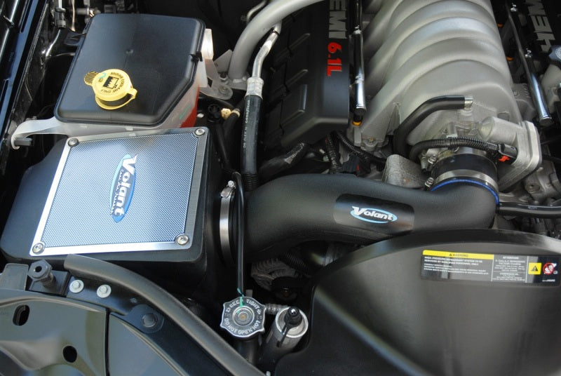 Volant 06-10 Jeep Grand Cherokee 6.1 V8 Pro5 Closed Box Air Intake System - GTR Auto