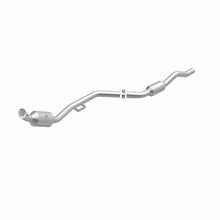 Load image into Gallery viewer, MagnaFlow Direct Fit Catalytic Converter OEM 2007 Mercedes-Benz E350 Underbody - 69.125in Length 5411666