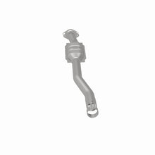 Load image into Gallery viewer, MagnaFlow Direct Fit Catalytic Converter 2011-2012 EQUINOX 3.0L Underbody