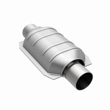 Load image into Gallery viewer, MagnaFlow Universal Catalytic Converter 1.75 W/Air FED