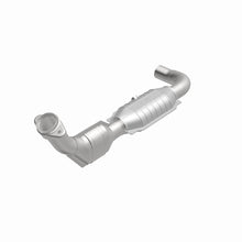 Load image into Gallery viewer, MagnaFlow Direct Fit Catalytic Converter 99-00 Ford Exped 4.6L