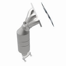 Load image into Gallery viewer, MagnaFlow Direct Fit Catalytic Converter 04-05 Suz Verona2.5 Manifold Front