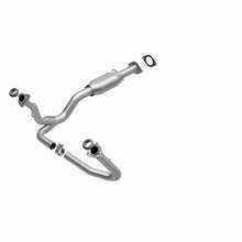 Load image into Gallery viewer, MagnaFlow Direct Fit Catalytic Converter 2000 S10/Sanoma 4.3L