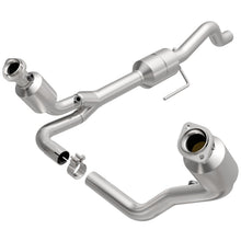 Load image into Gallery viewer, MagnaFlow Direct Fit Catalytic Converter 00-03 Dodge Durango 4.7L