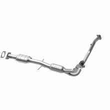 Load image into Gallery viewer, MagnaFlow Direct Fit Catalytic Converter 00-04 S10/Sonoma 4.3L
