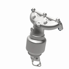 Load image into Gallery viewer, MagnaFlow Direct Fit Catalytic Converter 06 Kia Optima 2.7L